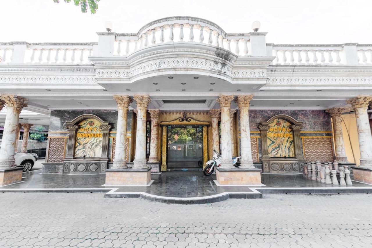 Oyo 3107 Hotel Temindung Samarinda Kültér fotó